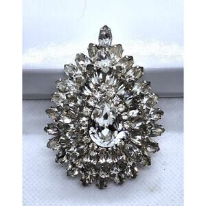 BROOCH-PENDANT-Juliana D&E-Large-Clear Rhinestones-Pin or Necklace Pendant